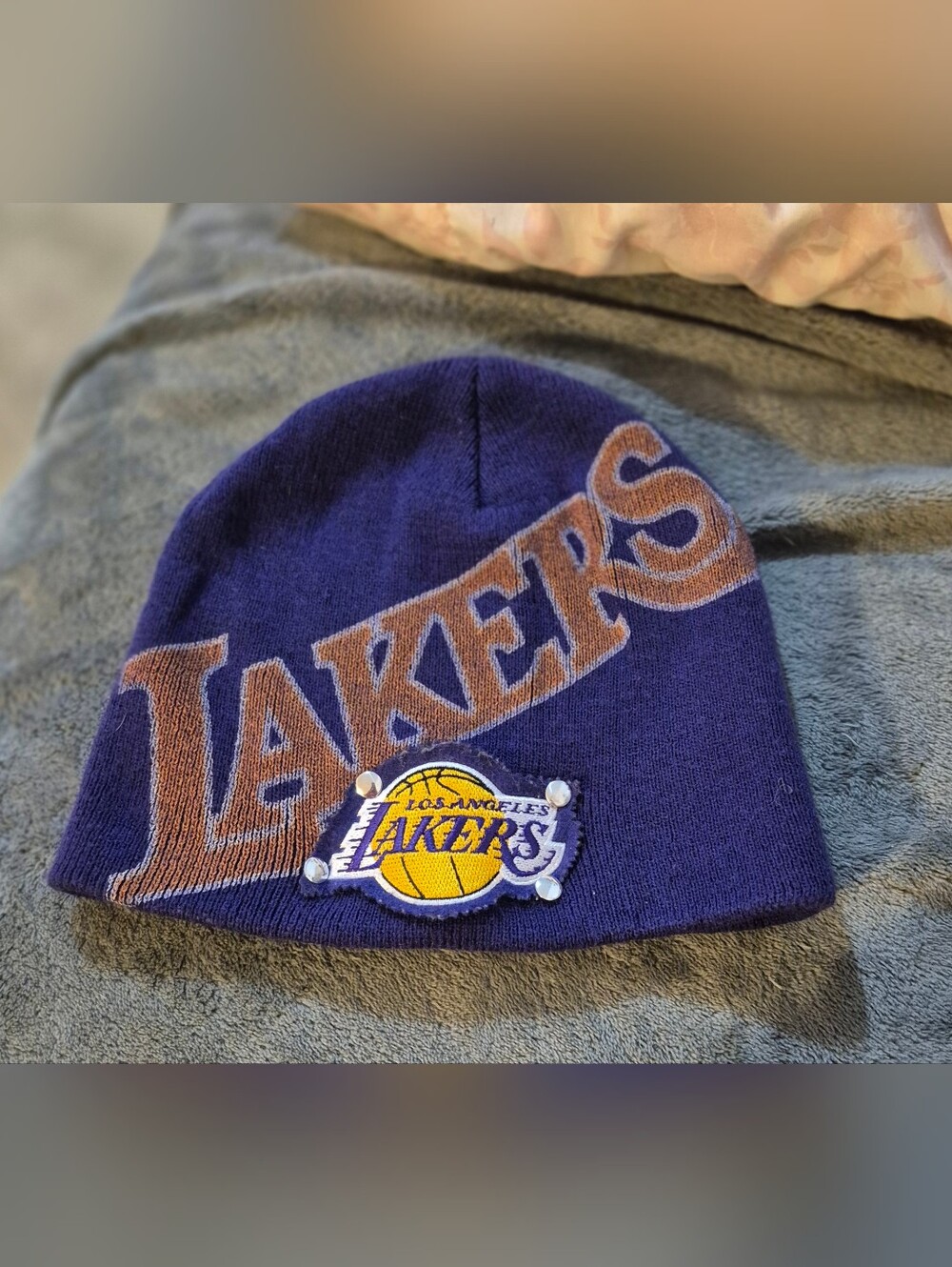 Los Angeles Lakers NBA Purple Knit Beanie Hat Rhinestone Logo One Size